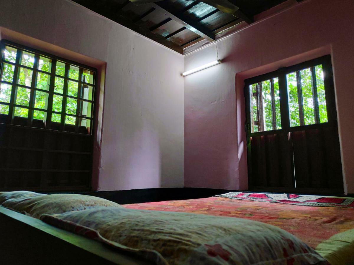 Thrissur Meadowsヴィラ エクステリア 写真